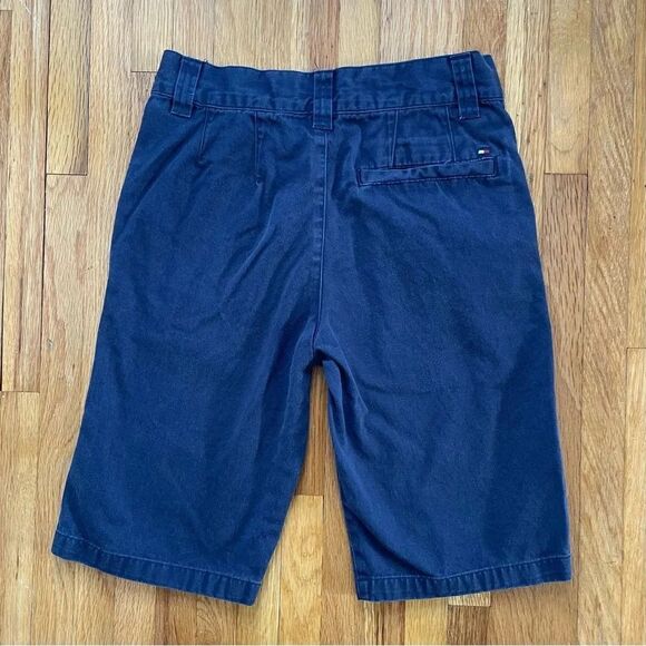 4/$25 Tommy Hilfiger Boys Navy Blue Uniform Chino Shorts Size 10 - Picture 2 of 9